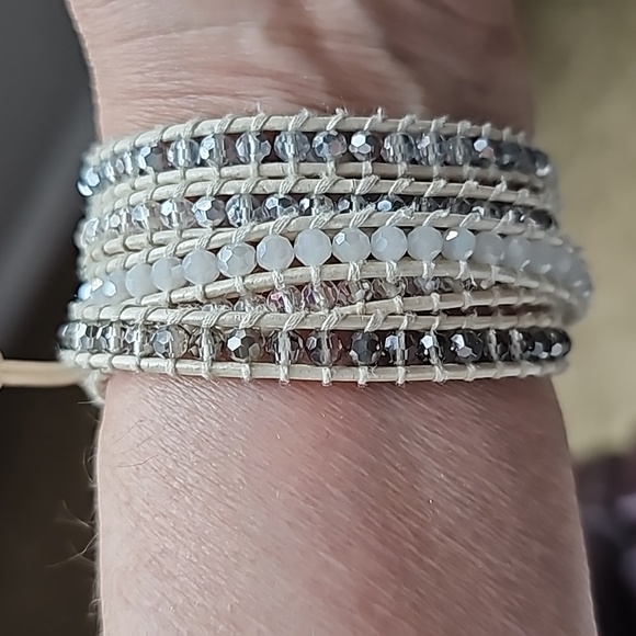 Victoria Emerson bracelet - Picture 2 of 4